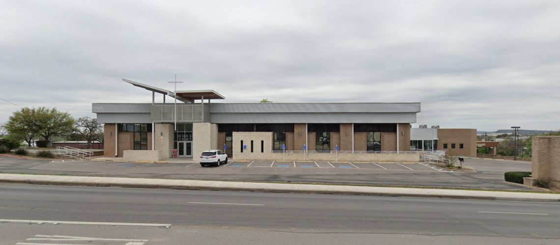 lakeshoreschurch-building